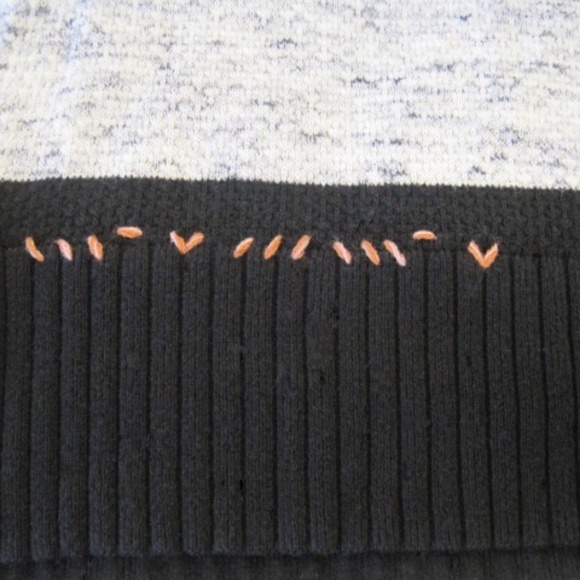 Lisa Todd In A Twist Sweater - Picture 6 of 10